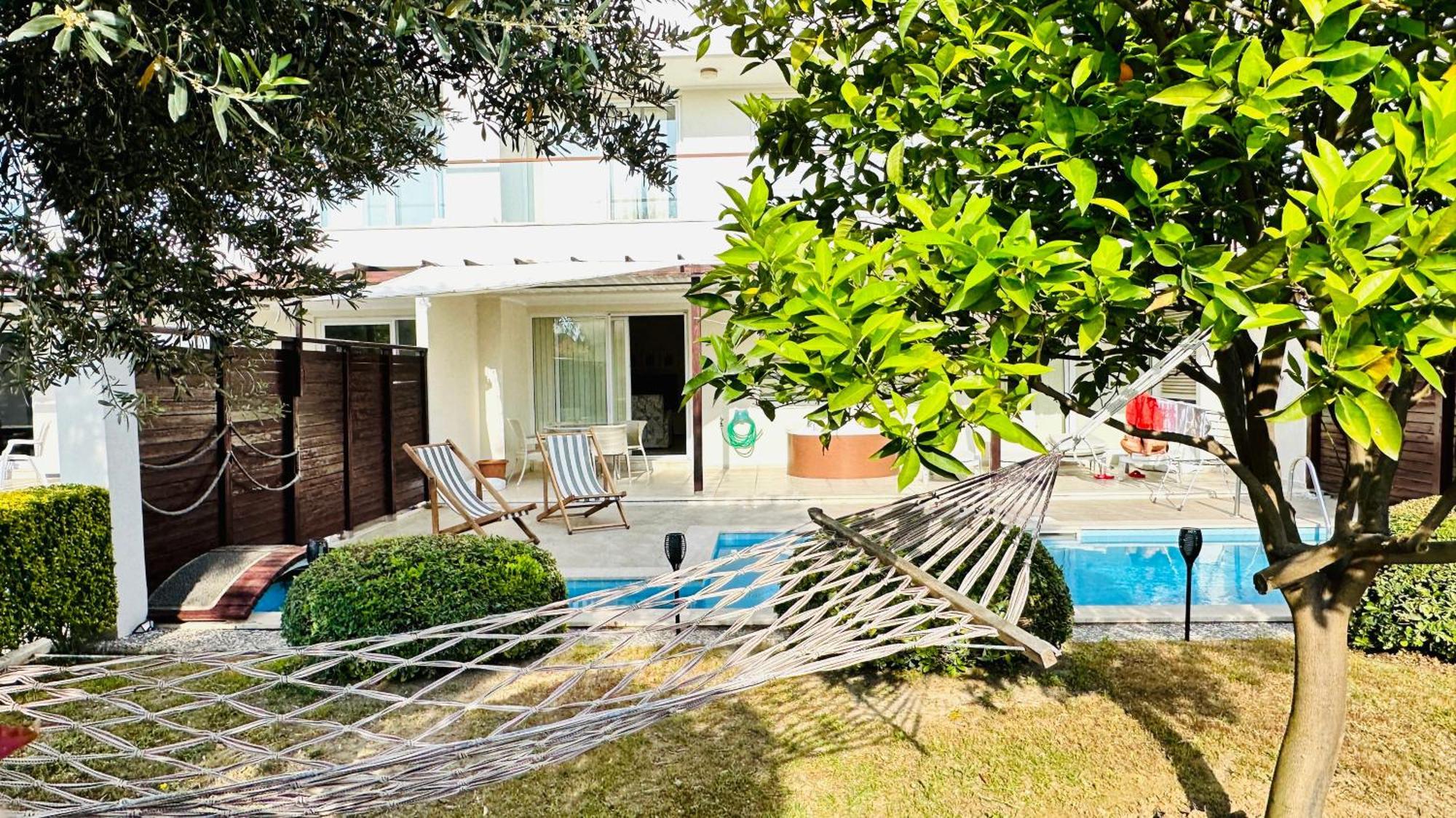 Babylon Luxury Villa With Private Pool And Indoor Heated Pool シダ エクステリア 写真